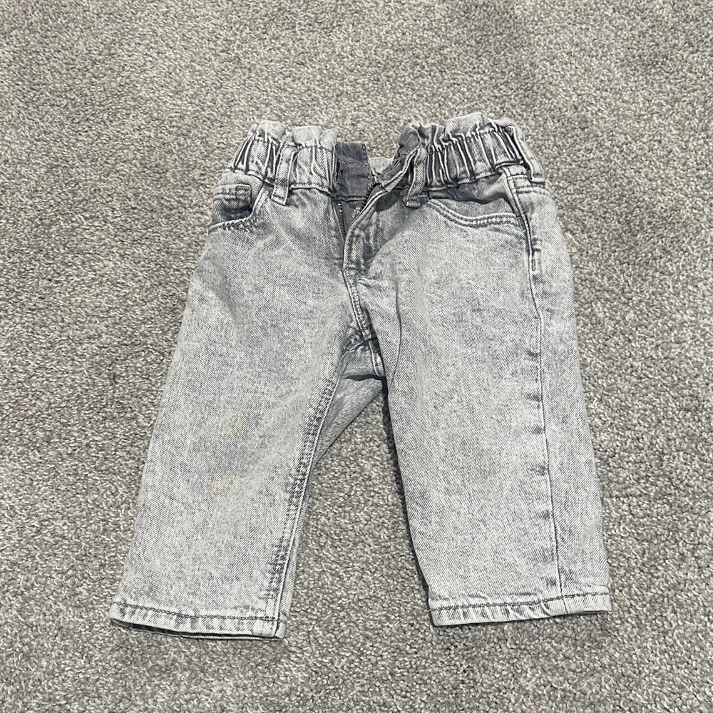 Baby‎ gap gray acid wash baby girl high waisted mom jeans 18-24 months